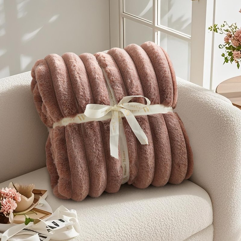 Amélie Home Luxury Striped Faux Fur Throw Blanket for Couch, Soft Cozy Fuzzy Fluffy Soft Plush Blankets Sofa Chair Gift Blankets for Women, 55"x70", Beige