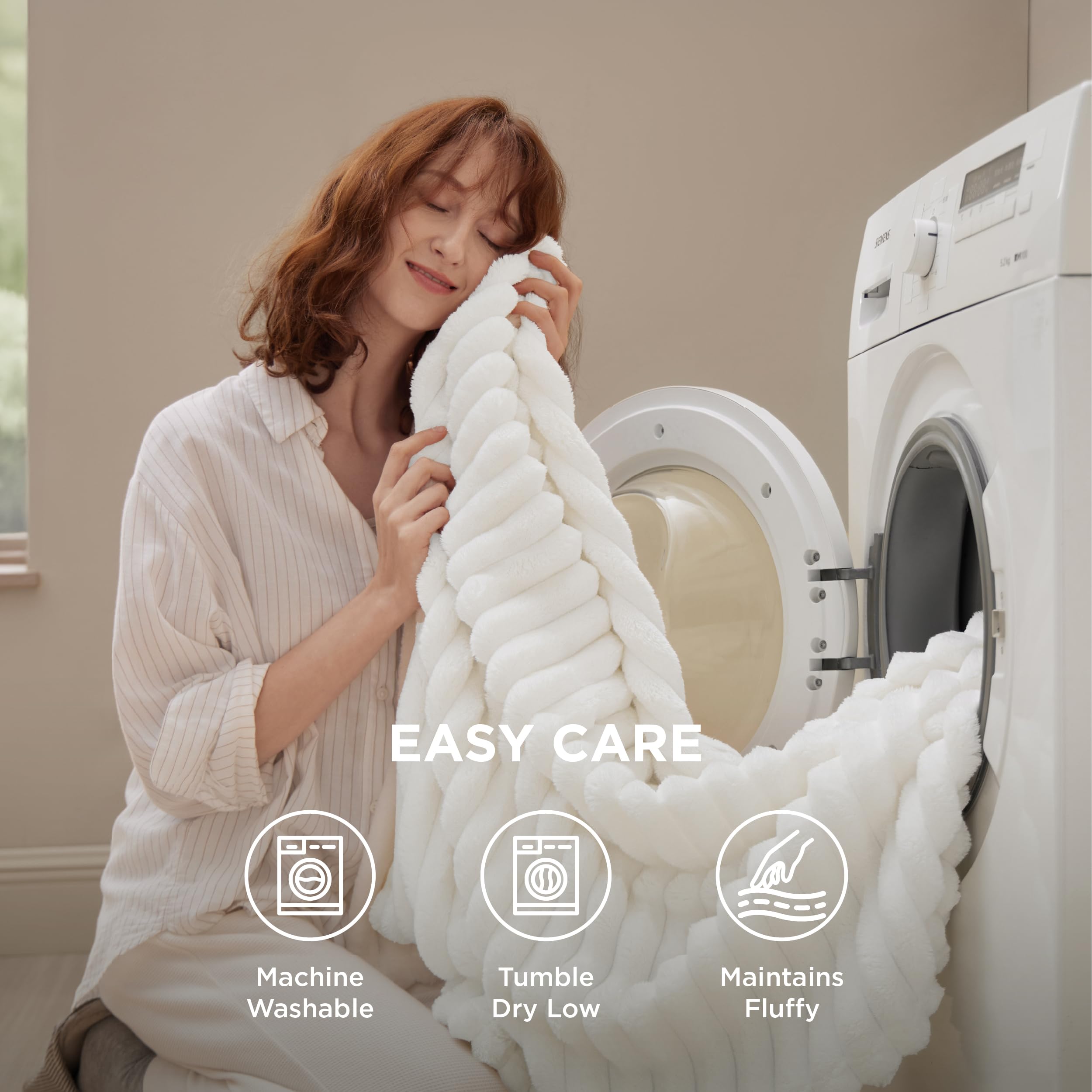 Bedsure King Size Comforter Set - GentleSoft™ 3 Pieces Fluffy Double-Side Fleece Comforter Set, Cozy Striped Room Decor Aesthetic, Luxury White King Bedding with 2 Pillowcases, 104x90 Inches