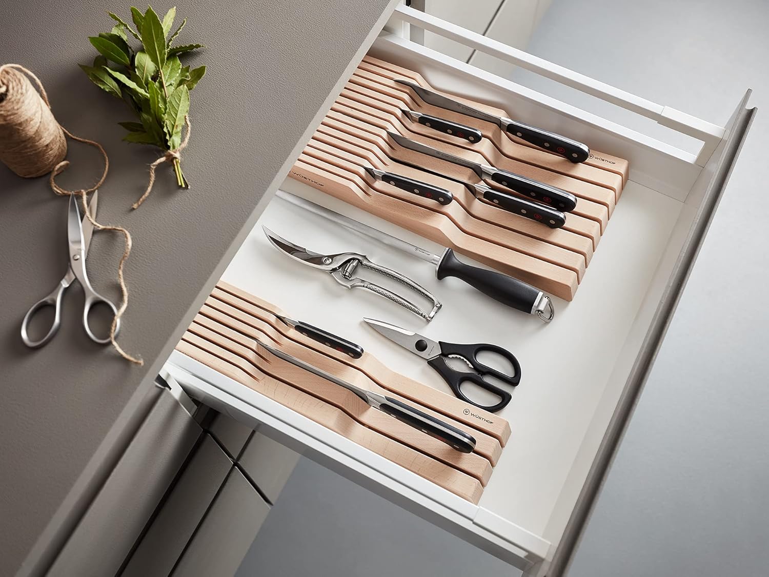 WÜSTHOF Kitchen Shears - Versatile Come Apart Design for Effortless Cutting and Food Prep
