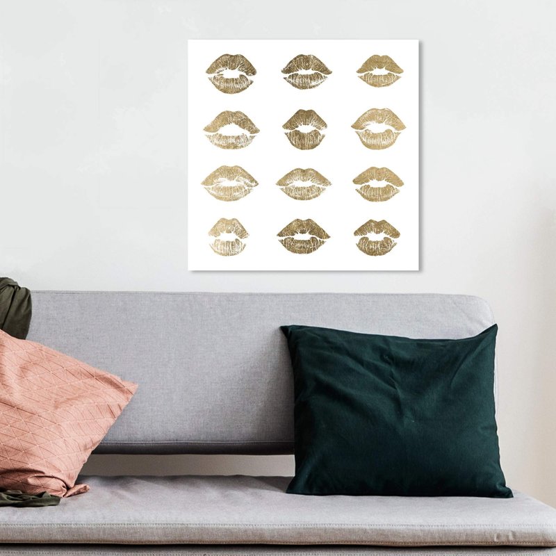 Fashion and Glam Wall Art Canvas Prints '24k Kisses'