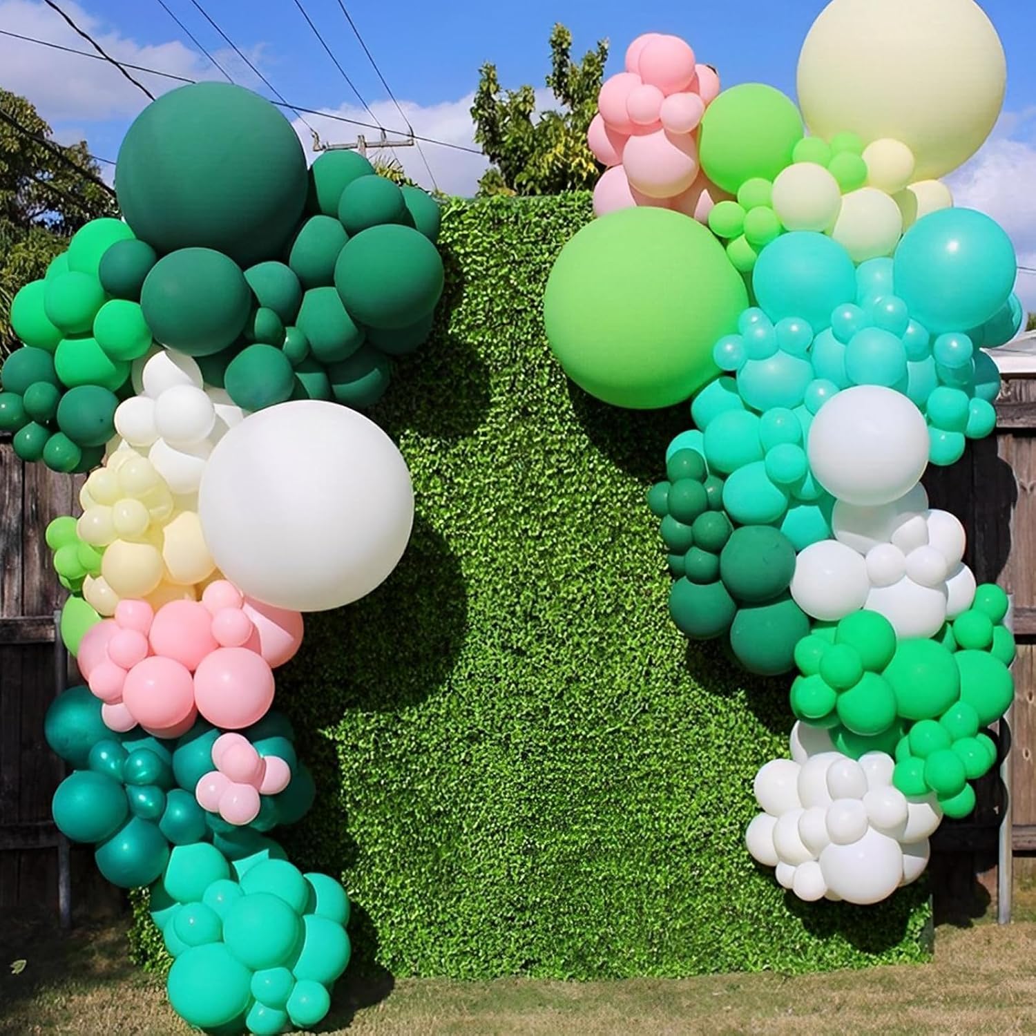 Voircoloria Green Balloon Garland Arch Kit - 90-Pack in Various Sizes for Graduation, Weddings & Parties