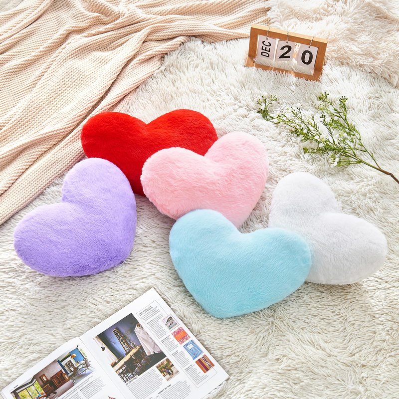 Gowwye 2 Pcs Pink Heart Pillow,Cute Heart Shaped Pillow Plush Heart Throw Pillow Set for Bed Livingroom Sofa Home Decor Girls Women Valentine (mini-12.9"x9.8")