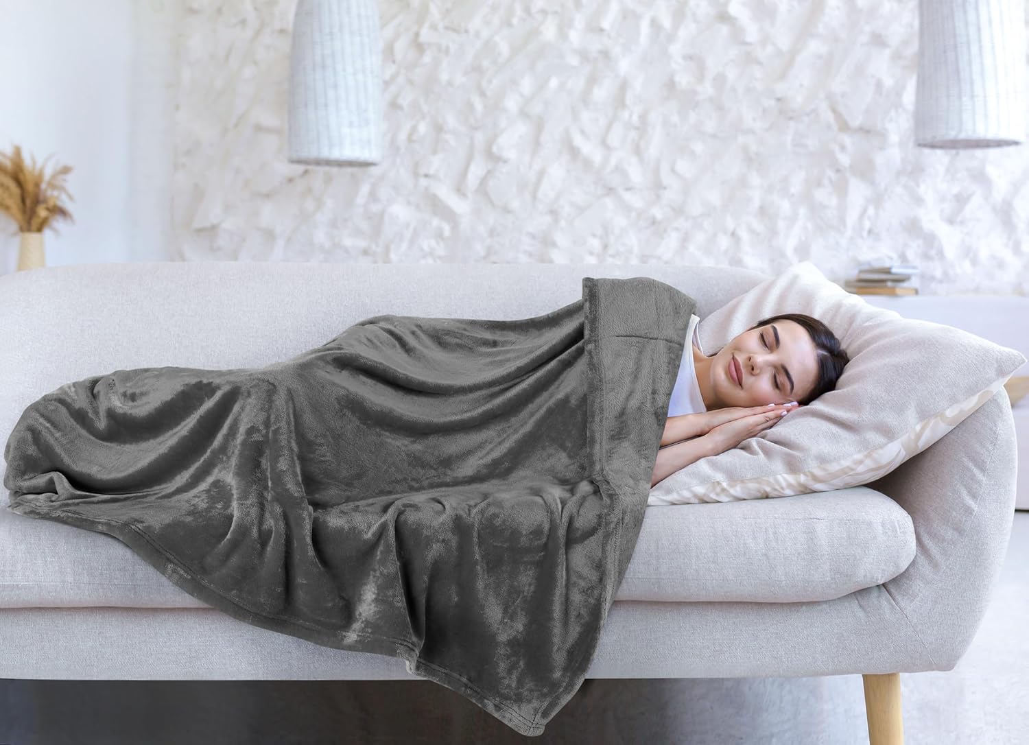 Utopia Bedding Fleece Blanket - Twin XL Grey 300GSM Luxury Soft Microfiber | Anti-Static & Cozy (90x76 Inch)