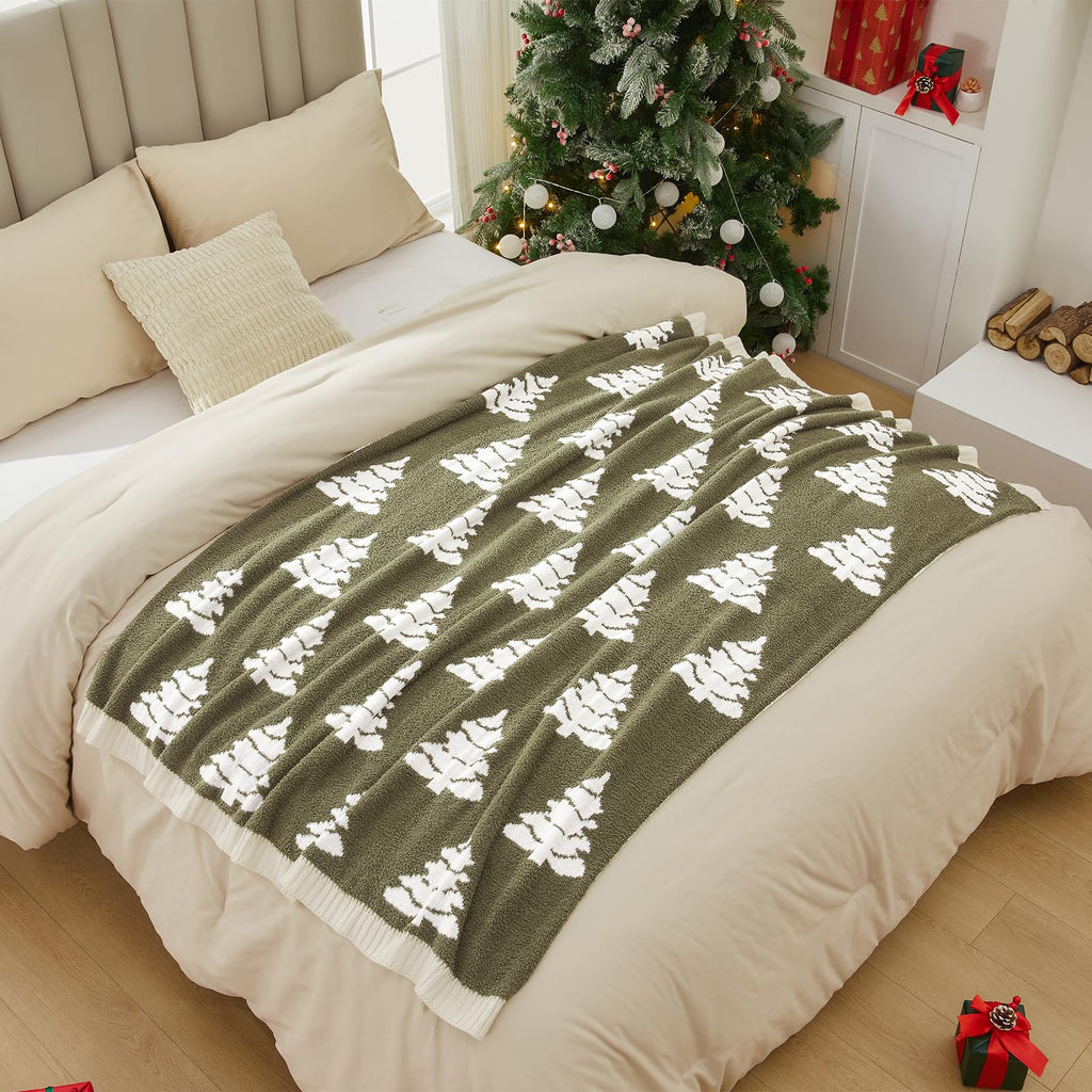 Douceur Christmas Tree Throw Blanket, Ultra Soft Olive Green Fluffy Festival Blanket, Reversible Cozy Decorative Blanket for Bed Couch Sofa, Super Soft Indoor Living Room Plush Throws, 50"X60"