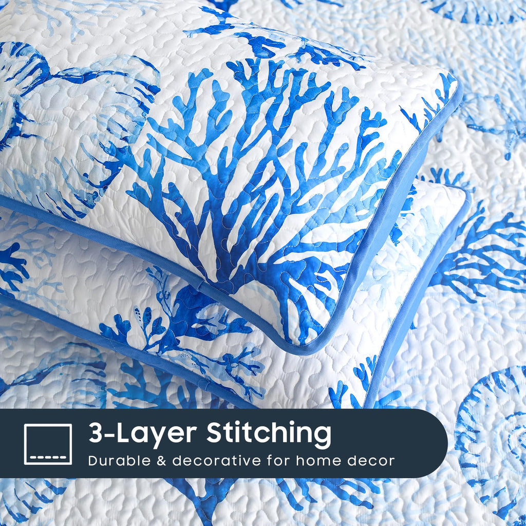 Wake In Cloud - Coastal Quilt Set, Nautical Ocean Beach Themed Tropical Summer Patterned, Reversible Lightweight Bedspread Coverlet, 3 Pieces, Blue White, King Size