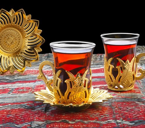Alisveristime Turkish Tea Set for Six, Zamac Holders with Glass Cups, and Zamac Saucers - 6-Piece Elegant Serving Set (Ahsen) (Gold)