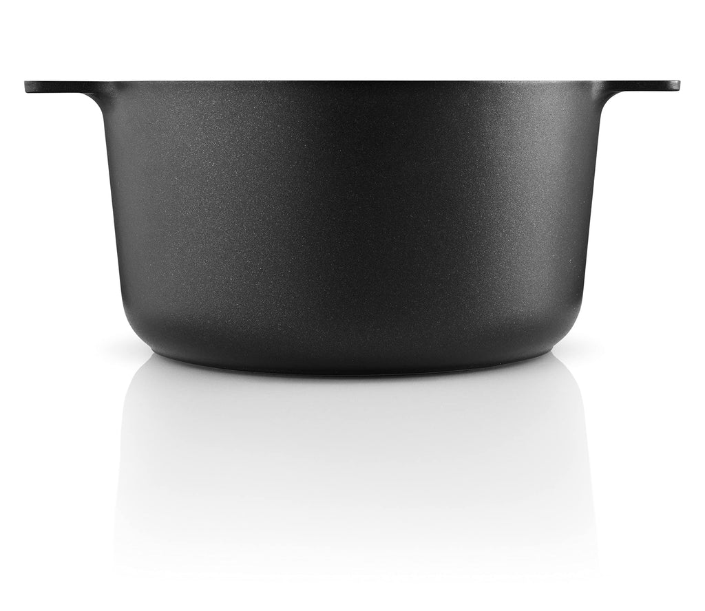 EVA SOLO | Nordic Kitchen Pot 3.1qt | Lightweight Aluminium, Easy Handling & Low Weight | Suitable for all Heat Sources – Including Induction | Easy to Clean | Danish Design, Functionality & Quality