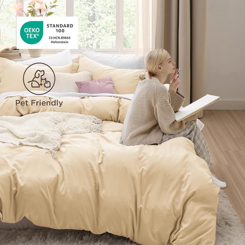 Bedsure Duvet Cover Set - Extra Soft Prewashed Queen Size 3-Piece Bedding, 90x90 Inches with Zipper Closure & 2 Pillow Shams