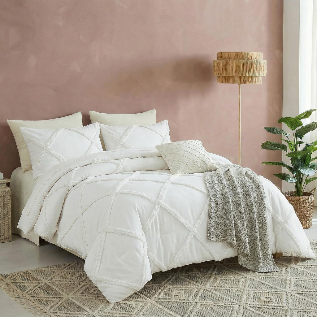 Bedbay White Tufted Comforter Set Queen Size Shabby Chic Boho Bedding Comforter 3 Pcs Lightweight Microfiber Filling Farmhouse Style All Seasons Queen Bed Set