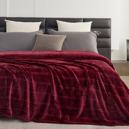 KORBLISS Super Soft Flannel Queen Blanket 90x90 Inches, Premium Checkered Jacquaed Silky Fleece Lightweight Bed Blanket All Season Use, Burgundy Strip, 90"x90"