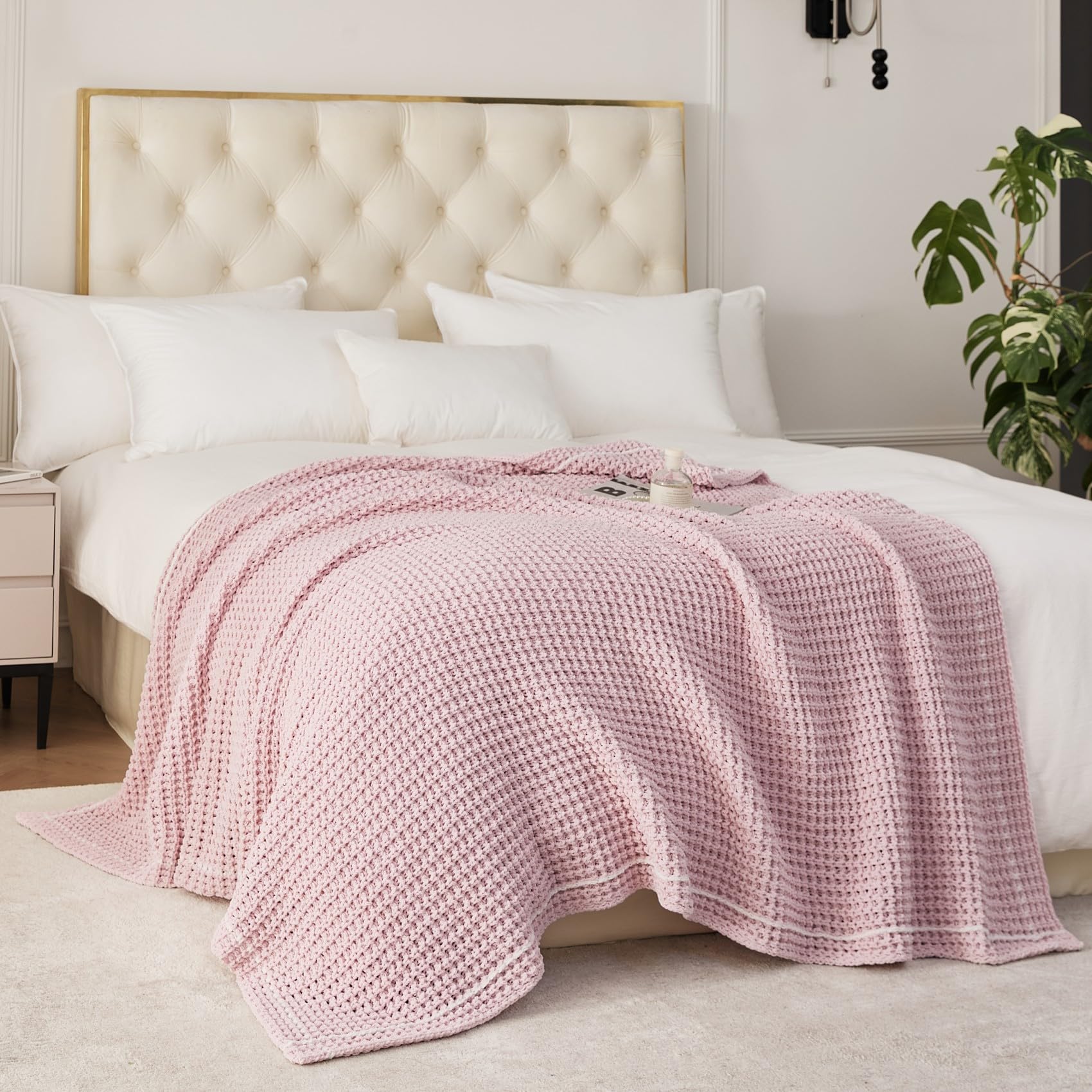 WESHIONGOO Throw Blanket for Couch Soft Knit Throw Blanket with Chenille Yarn Non-Shedding, Chenille Blanket for Living Room Bed Sofa (Pink, 50"*60")