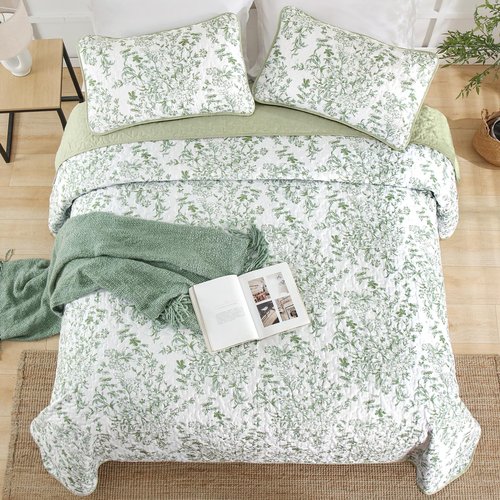 WONGS BEDDING California King Quilt Sets, Sage Green Quilt Bedding Set with 2 Pillowcases, Botanical Quilt for Cal King Bed, Soft Microfiber Lightweight Coverlet Bedspread for All Season (112"×96")