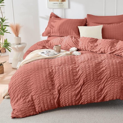 HYMOKEGE Twin Comforter Set - Luxury Seersucker 5-Piece Bedding Set for All Seasons | Includes Comforter, Sheets, Pillowcase & Sham