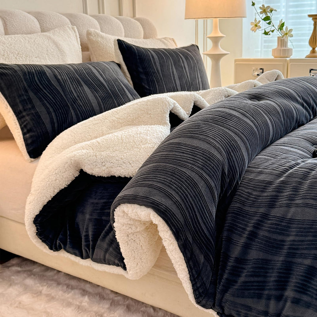 tohrisa 3D Striped Jacquard Sherpa Comforter Set Twin Size, Boho Geometric Pattern Quilt Bedding 2 Pieces Warm Cozy Fuzzy Comforter with 2 Pillowcases(68"X90" Dark Grey)