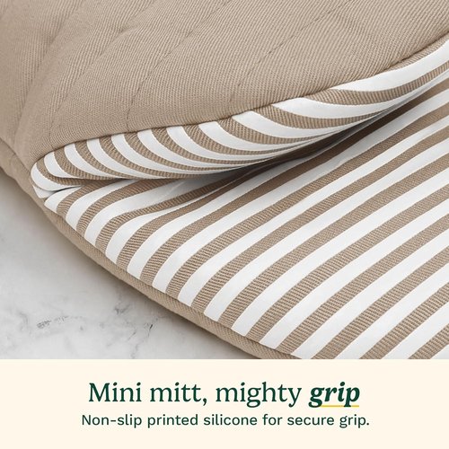 Cuisinart Mini Oven Mitts - Heat-Resistant 5.5” x 8” Kitchen Mitts with Non-Slip Silicone | Durable Cotton Filling