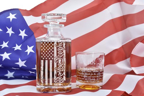 WATAKA We the People Whiskey Glasses 2PC Wine Glasses Set for Liquor Scotch Bourbon or Wine, Patriotic Whiskey Gift for Men
