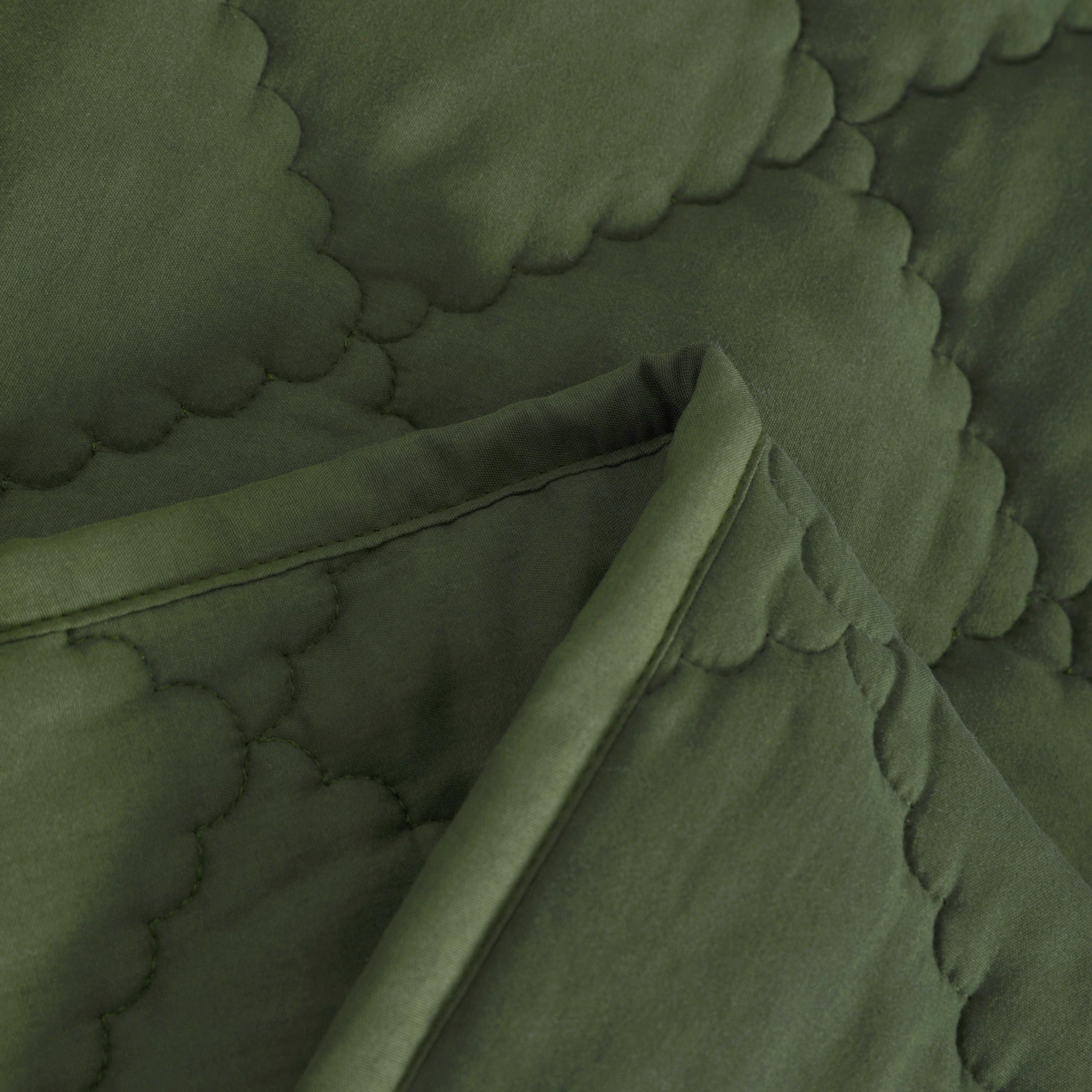 NTBAY Down Alternative Oversized Toddler Comforter, Super Soft and Warm Solid Color Baby Crib Quilted Blanket, 43x60 inches, Olive Green