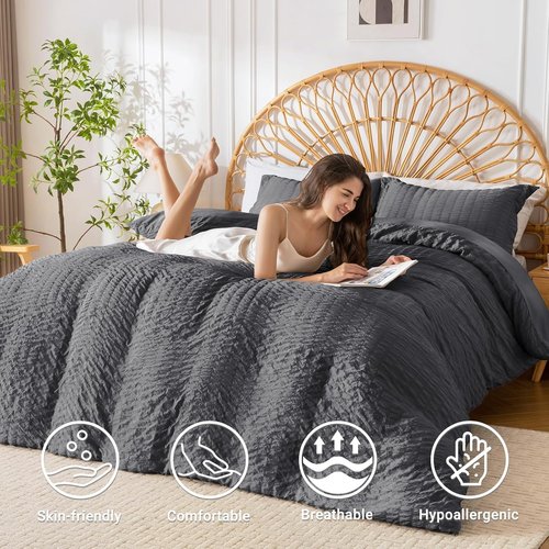 HYMOKEGE Queen Size Duvet Cover Set - Ultra Soft 3-Piece Seersucker Bedding in Dark Grey | Zipper Closure & 8 Corner Ties