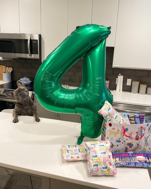 Green Number 40 Balloon - 40 Inch Birthday Decoration for 40th Party | Ideal for St. Patrick's Day Celebrations
