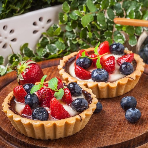 ISKYBOB 20 Pack Egg Tart Pans, 2.4 x 0.8in Mini Metal Cupcake Pans Pie Cookie Muffin Tins Reusable Baking Mold Cups
