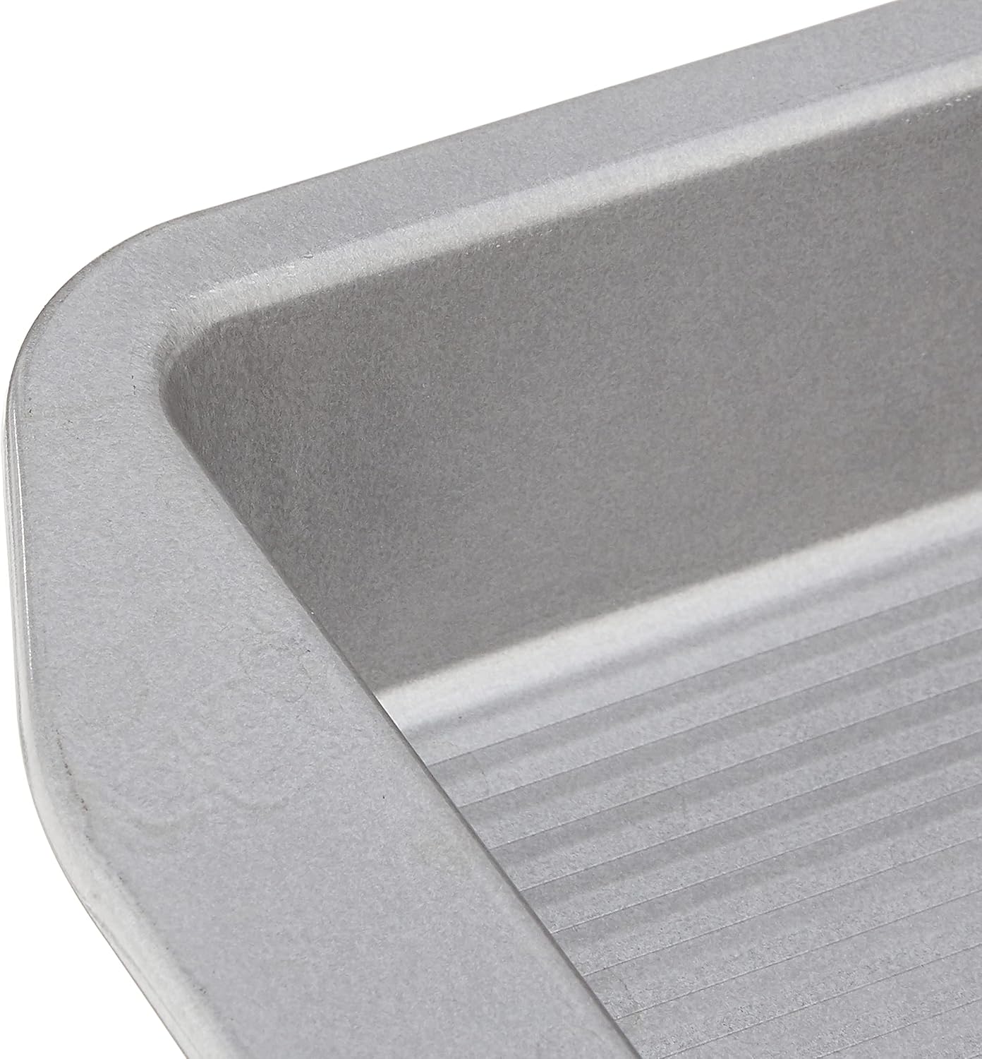 USA Pan 8-Inch Square Cake and Brownie Pan - Aluminized Steel Bakeware Classic