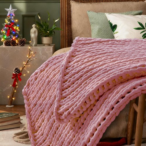 Chenille Chunky Knit Throw Blanket 60"×80" 100% Hand Knitted with Thick Jumbo Chenille Yarn for Bed Couch Soft Cozy and Machine Washable Cute Comfy Blanket for Home Decor ((Light Pink, 60"×80")
