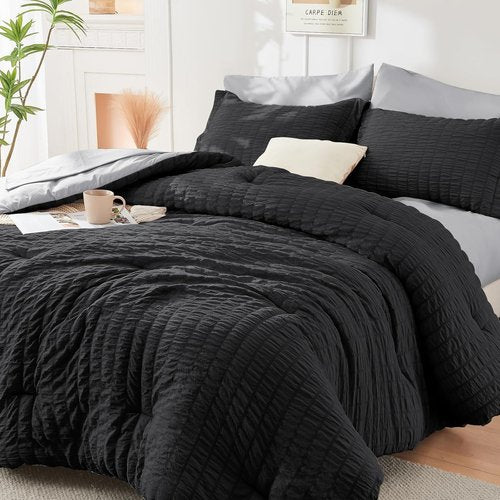 HYMOKEGE California King Comforter Set - Luxurious 7-Piece Seersucker Bedding in Black/Light Grey
