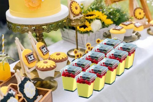 KETWOD 5-ounce transparent square dessert Cups (50 dessert Cups+50 Spoons)
