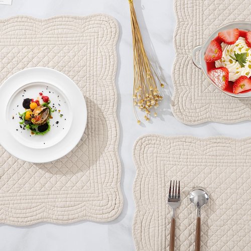 MABOZOO 100% Cotton Quilted Placemats Set of 6,Washable Cloth Table Placemats for Kitchen & Dining Table