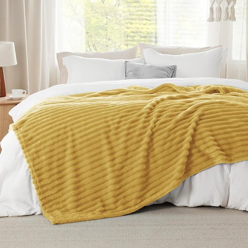 Bedsure GentleSoft Full Blanket - Cozy Yellow Fleece Throw for Couch, Perfect Gift for Women | 84x90 Inches