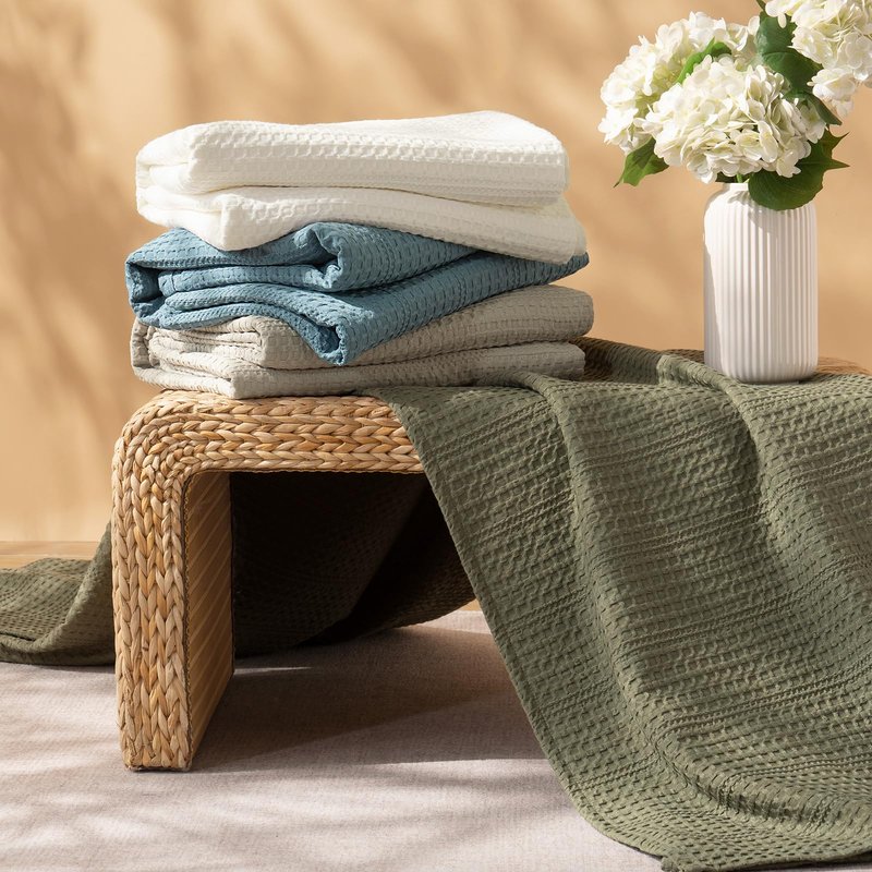 PHF Lightweight Waffle Weave Throw Blanket 50"x 60", Soft Woven Summer Blanket for Hot Sleepers - Aesthetic Home Decor for Couch Bed Sofa, Pet Friendly, Olive Green