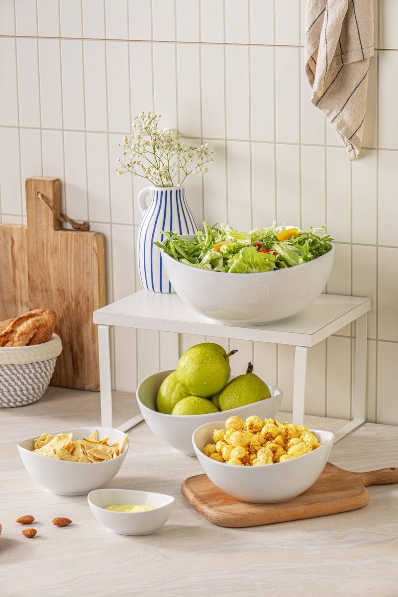 Familywood Small Porcelain Bowls, 11 OZ Ceramic Serving Bowls for Dessert, Set of 6 Plates for Condiment Ice Cream, Soup Sauce, Rice, Fruits, Portions Dish, Pure White (5 Inch(11 Ounce))