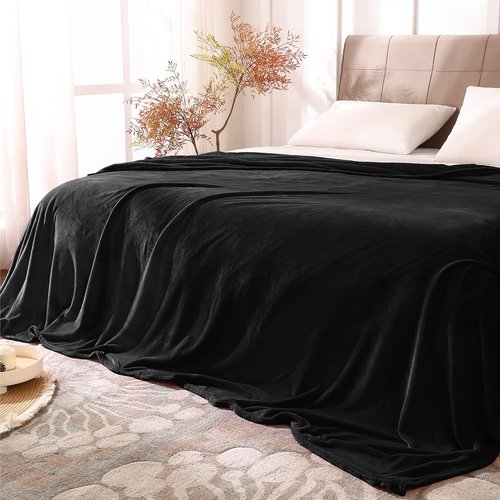 BEDELITE Fleece Blanket - Luxuriously Soft Plush Throw | Queen Size 90x90 Inches | Cozy Black for All Seasons