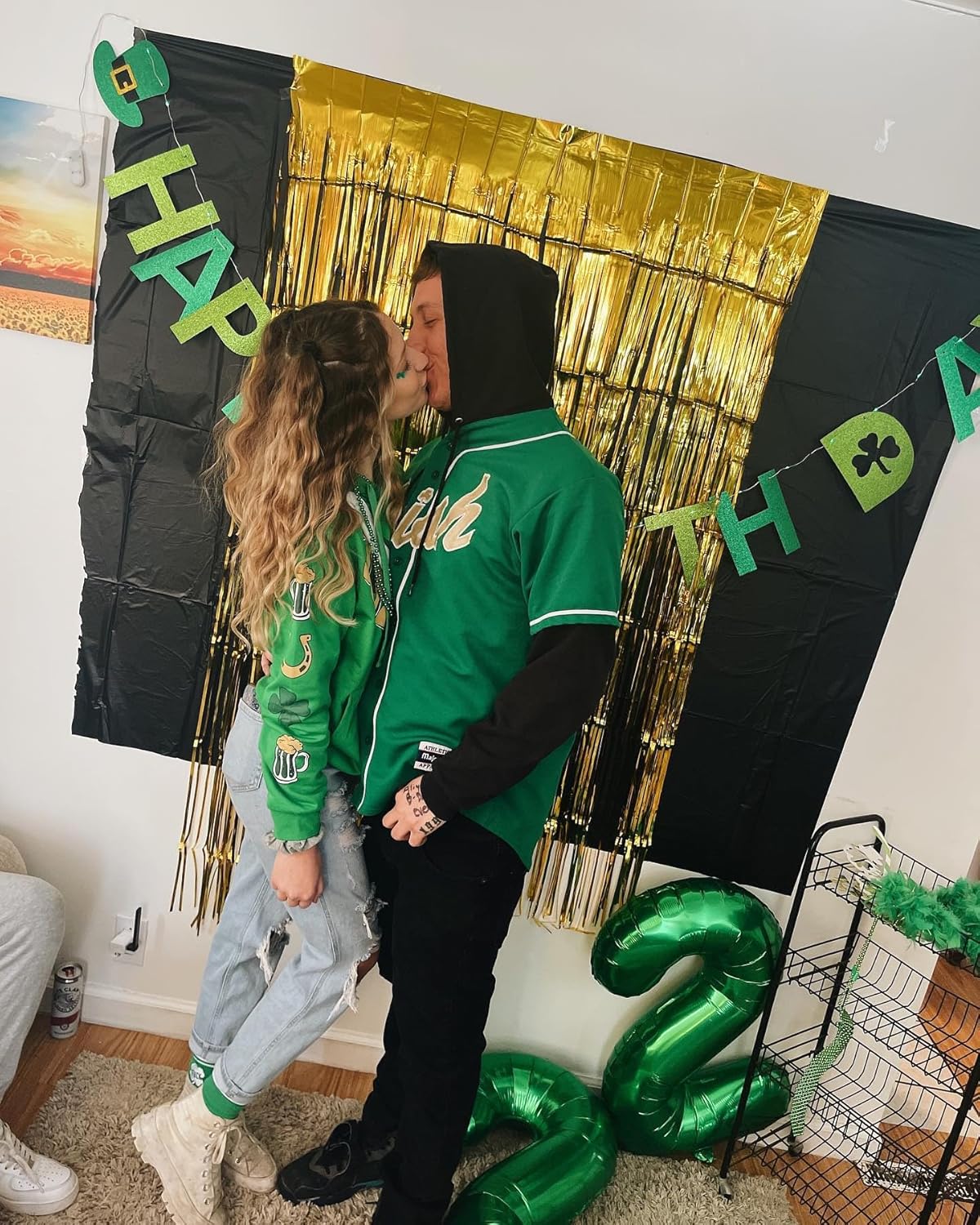 Number 6 Balloon - 40 Inch Green Balloon for St. Patrick's Day Party Decorations