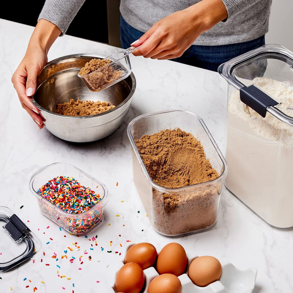Rubbermaid Brilliance Airtight Food Storage Containers - BPA-Free Set of 20 with Lids & Scoops