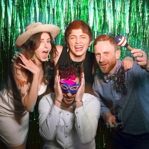 Green Metallic Tinsel Foil Fringe Curtains by [Brand Name] - 10 Pack Photo Booth Props for Parties & Celebrations