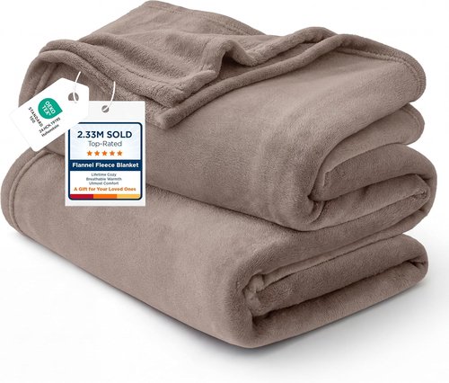 Bedsure GentleSoft Fleece Throw Blanket - Cozy Plush Mocha Brown Sofa Blanket, 50x60 Inches