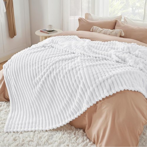 Bedsure GentleSoft White California King Blanket - Cozy Fleece Throw for Women | 102x96 Inches