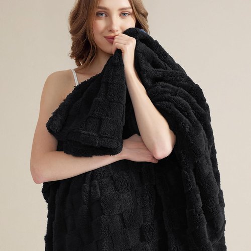 Bedsure GentleSoft Black Throw Blanket - Cozy Checkered Fleece for Kids & Home Decor | 50x60 Inches