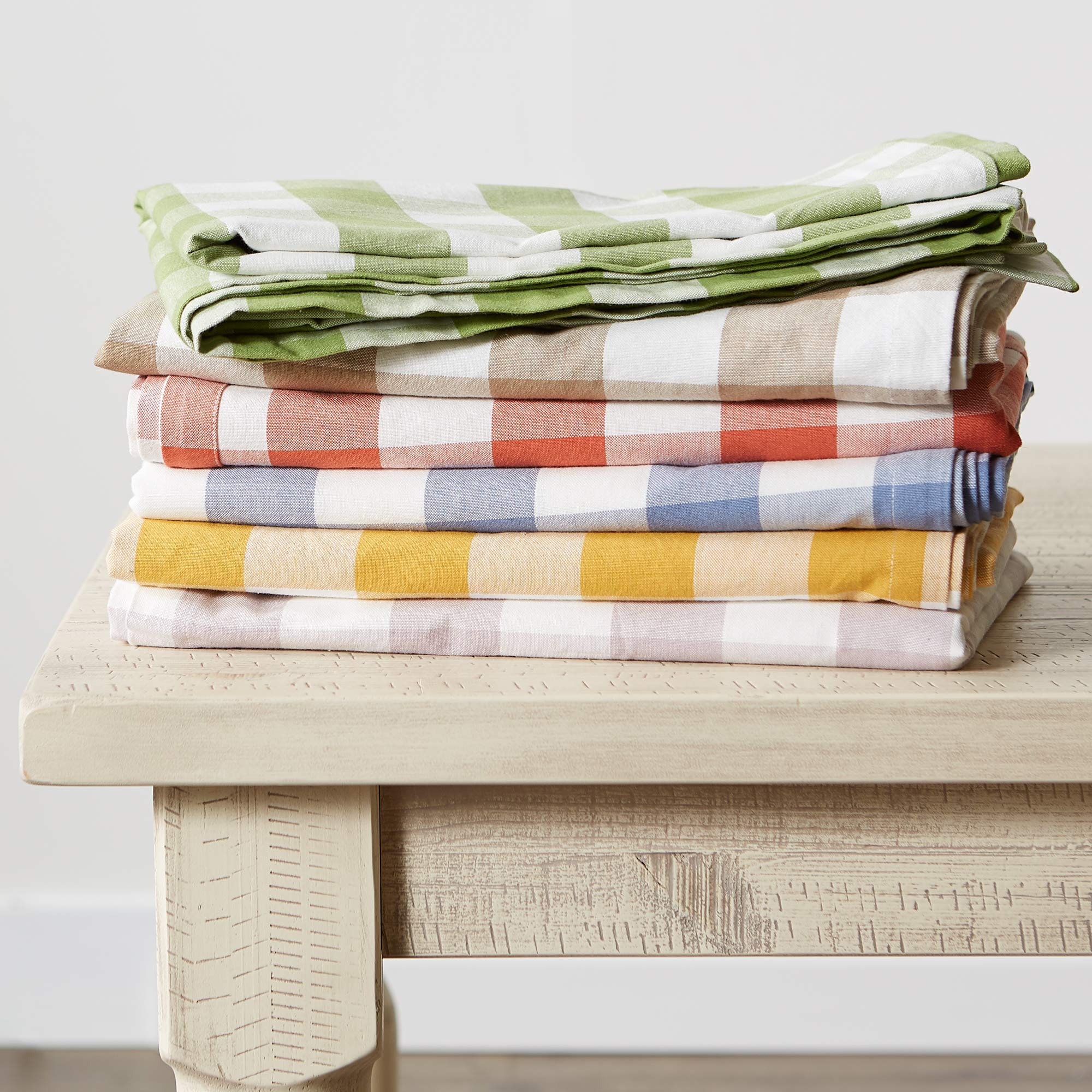 DII Buffalo Check Collection, Classic Farmhouse Tablecloth, 52 x 52, Honey Gold