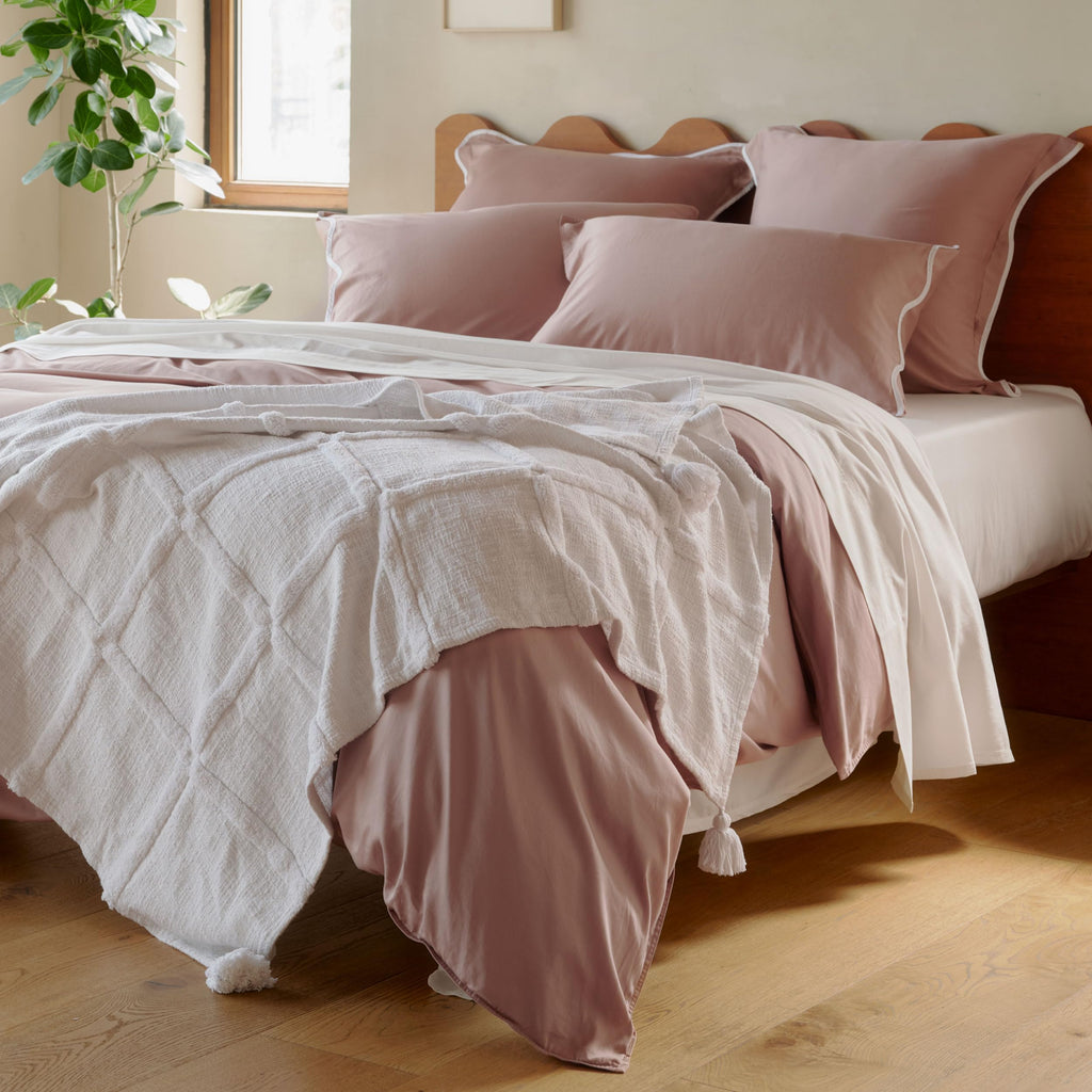 Double Stitch Cotton Tencel Pillow Cases Scalloped - Queen Size Pillow Cover Set of 2, Eucalyptus Lyocell Cooling Pillowcases for Hot Sleepers, Envelope Closure, Soft & Cozy, Dusty Mauve, 20" x 30"