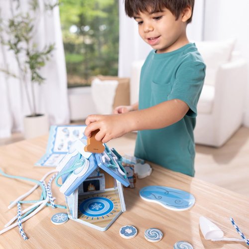Melissa & Doug Wooden Gingerbread House Play Set - Winter Frost Design for Kids Age 3+