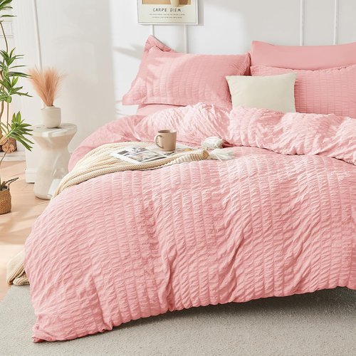 HYMOKEGE Twin Comforter Set - Luxury Rose Pink Seersucker Bedding | 5-Piece All-Season Bed in a Bag