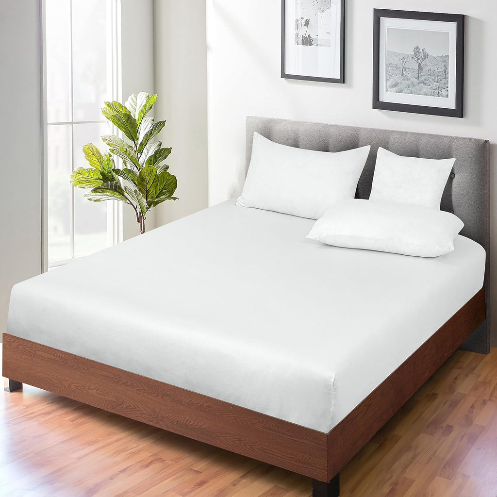 Royale Linens 300 Thread Count Fitted Sheet - 100% Long Staple Cotton, Super Soft, Deep Pocket | Queen Size, White