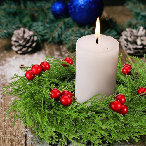 Knitgrip 8 Pcs Small Christmas Wreaths with Red Berry 8.27" Artificial Cedar Candle Rings Holder Mini Wreaths for Cabinets Christmas Holiday Table Centerpiece Window Chair Decor