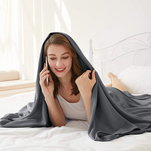 AmyHomie Cooling Blanket King Size, 100% Rayon Derived from Bamboo, Cool Summer Blanket for Hot Sleepers, Soft Comfy Lightweight Blankets for All Seasons (Dark Gray, 90×108in)
