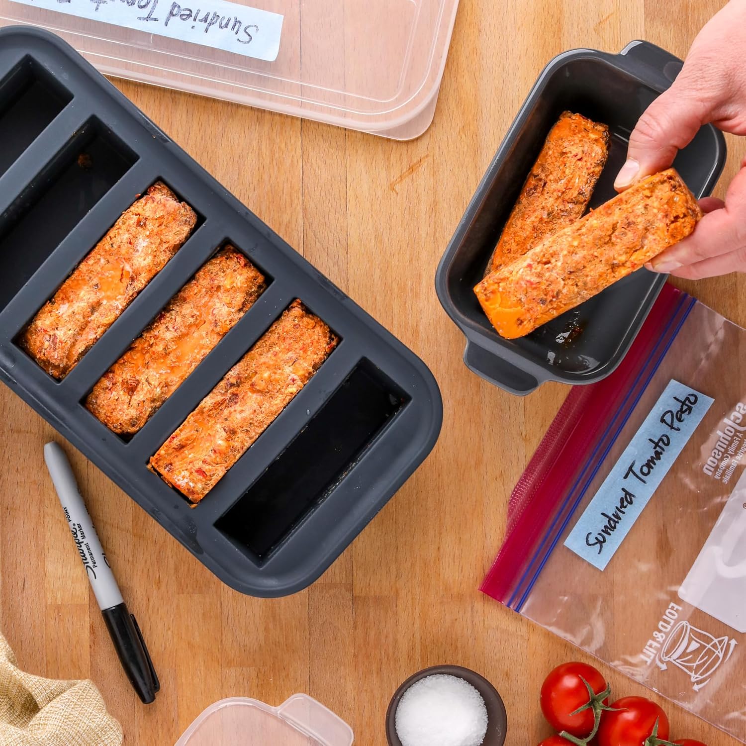 Souper Cubes Stoneware Baking Dishes - Premium Mini Ceramic Oven Dishes with Silicone Covers, Set of 4 | 5" x 3", Charcoal