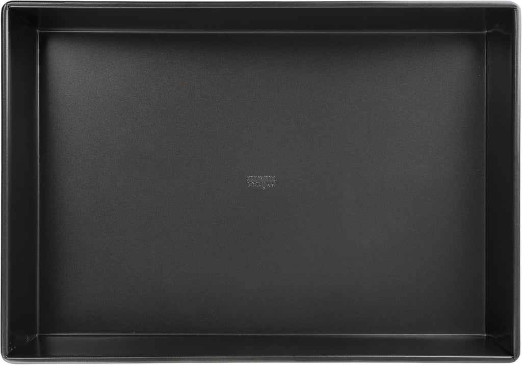 Winco Rectangular Cake Pan - Durable Aluminized Steel | 18" x 12" x 3" Size