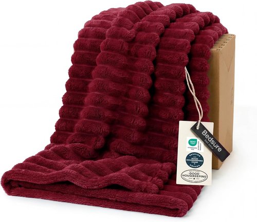 Bedsure GentleSoft Red Blanket - Cozy Soft Throw for Couch, Perfect for Women & Girls, 50x60 Inches