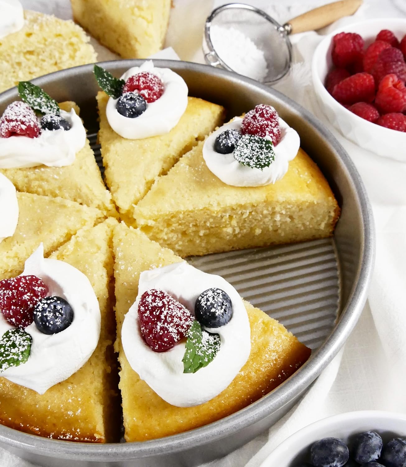USA Pan Bakeware Round Cake Pan - 9-Inch Nonstick with Quick Release Coating | Durable Aluminized Steel